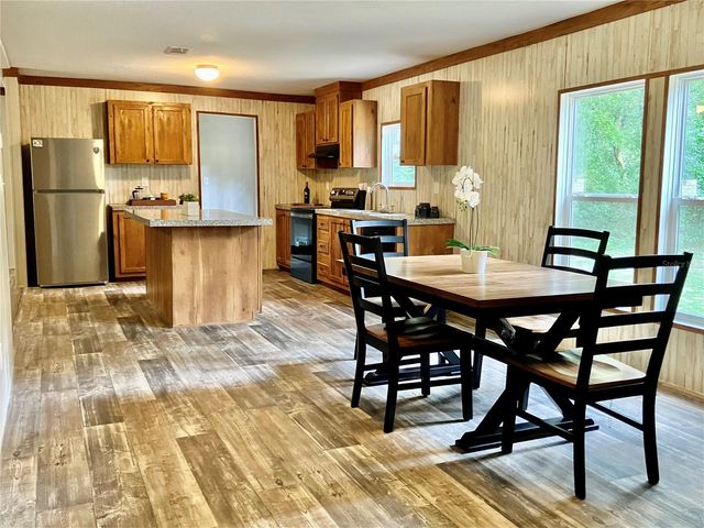 16598 NW 80TH AVENUE, Trenton, FL 32693