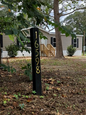16598 NW 80TH AVENUE, Trenton, FL 32693