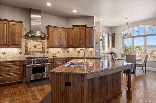 674 Red Pass Lane, Castle Rock, CO 80108