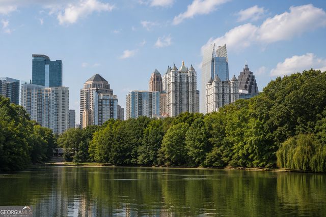 800 NE Myrtle Street NE, Atlanta, GA 30308