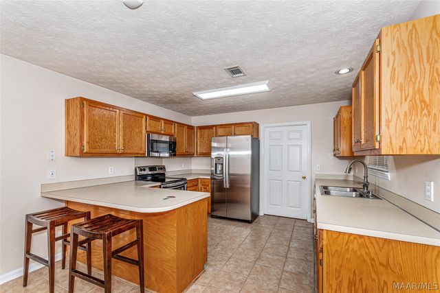 50 Cricket Ridge, Tallassee, AL 36078