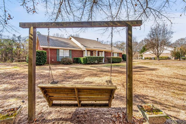 50 Cricket Ridge, Tallassee, AL 36078