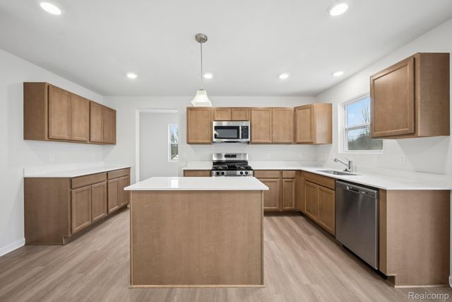 34395 Starling, Chesterfield Township, MI 48047