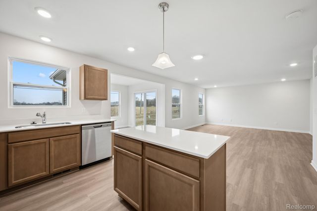 34395 Starling, Chesterfield Township, MI 48047