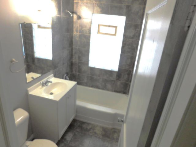 2607 Girard Avenue N, Minneapolis, MN 55411