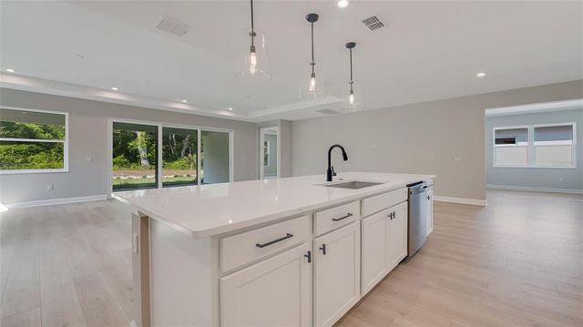 1235 CRESSWIND BOULEVARD, Deland, FL 32724