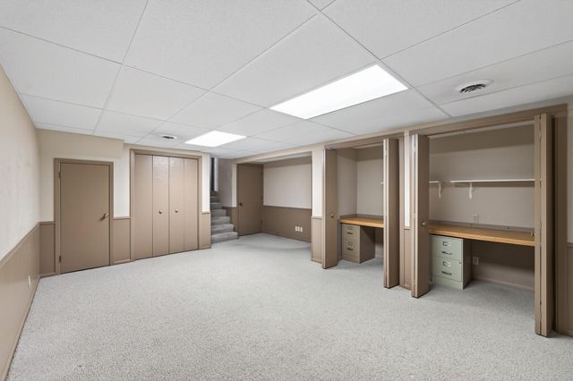 6331 Riverview Terrace NE, Fridley, MN 55432