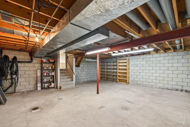 6331 Riverview Terrace NE, Fridley, MN 55432