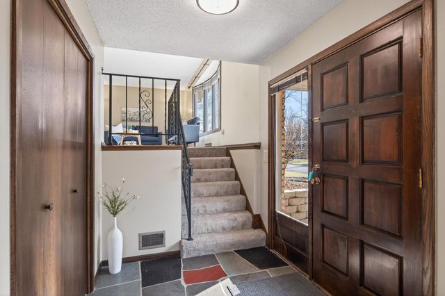 6331 Riverview Terrace NE, Fridley, MN 55432