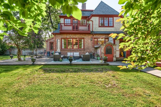 2336 Table Rock Road, Medford, OR 97501