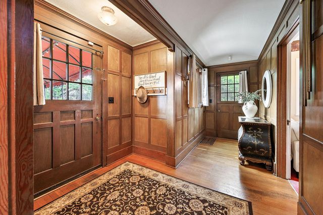 2336 Table Rock Road, Medford, OR 97501