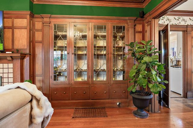 2336 Table Rock Road, Medford, OR 97501