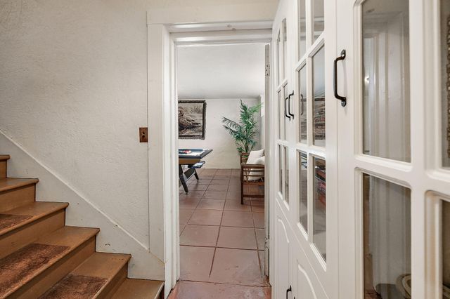 2336 Table Rock Road, Medford, OR 97501