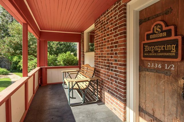 2336 Table Rock Road, Medford, OR 97501