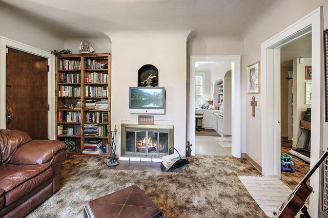 2336 Table Rock Road, Medford, OR 97501