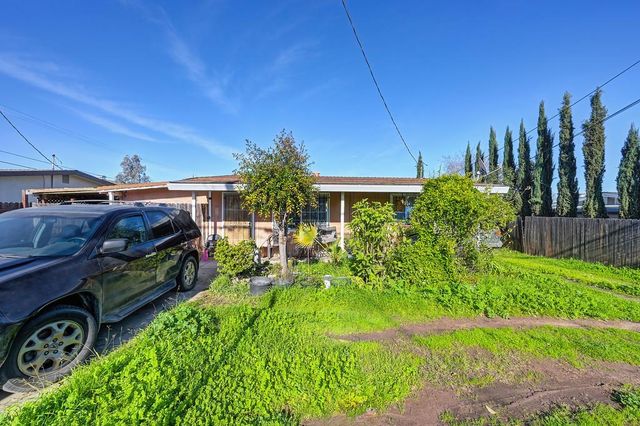 1005 North Ave, Sacramento, CA 95838