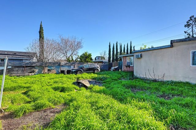 1005 North Ave, Sacramento, CA 95838