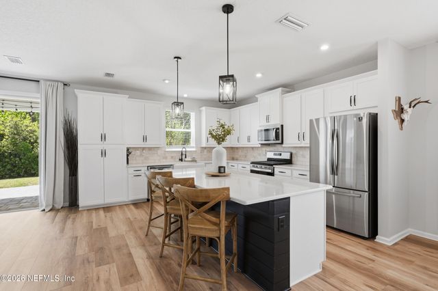 49 OAK SHADOW Place, St. Johns, FL 32259