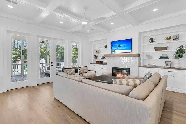 3864 Summerton Street, Mount Pleasant, SC 29466