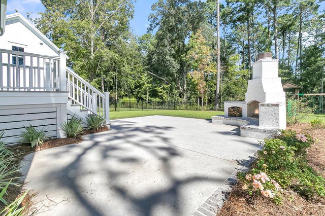 3864 Summerton Street, Mount Pleasant, SC 29466