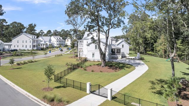 3864 Summerton Street, Mount Pleasant, SC 29466