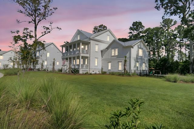 3864 Summerton Street, Mount Pleasant, SC 29466