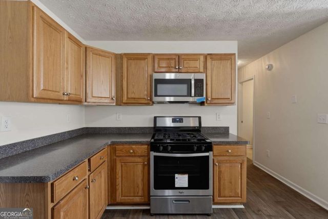 612 Mohawk Circle, Stockbridge, GA 30281