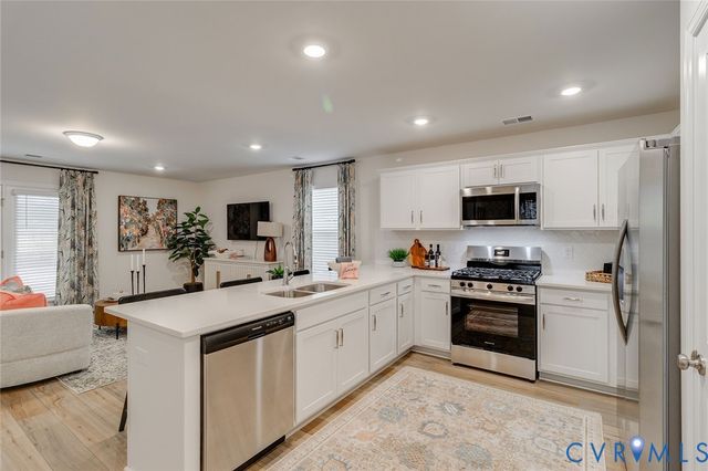6447 Quinlynn Pl, Chesterfield, VA 23112