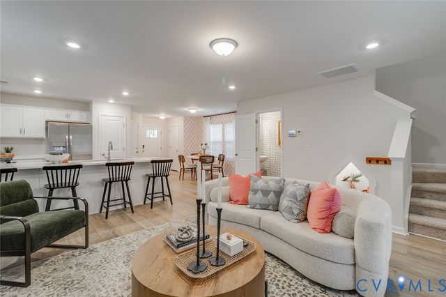 6447 Quinlynn Pl, Chesterfield, VA 23112