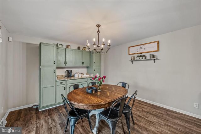 242 DRIFTWOOD DR, Gerrardstown, WV 25420