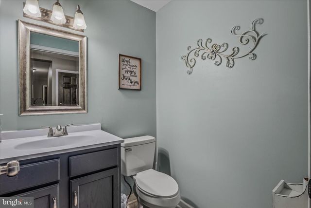 242 DRIFTWOOD DR, Gerrardstown, WV 25420