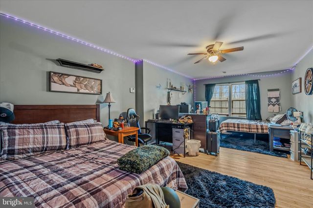 242 DRIFTWOOD DR, Gerrardstown, WV 25420