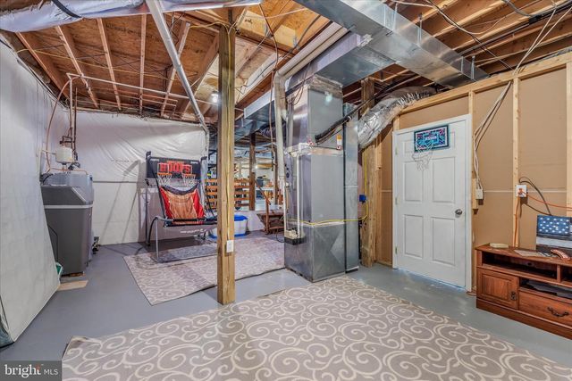 242 DRIFTWOOD DR, Gerrardstown, WV 25420