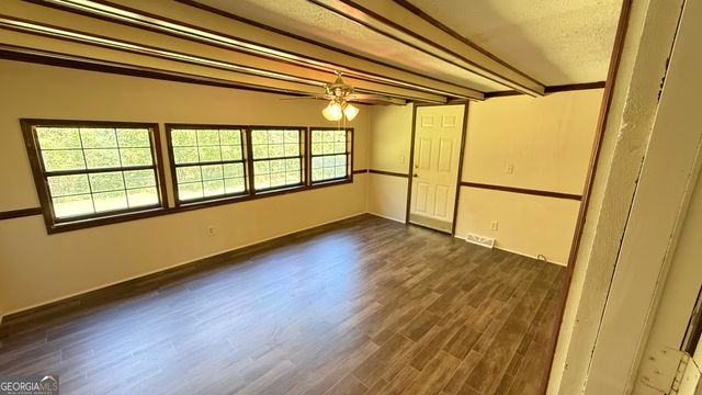 233 Longmeadow Drive NW, Rome, GA 30165