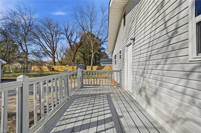 20 Neville ST, Portsmouth, VA 23701