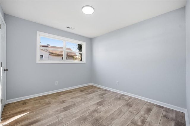 20 Neville ST, Portsmouth, VA 23701