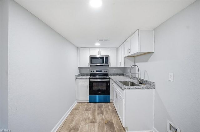 20 Neville ST, Portsmouth, VA 23701