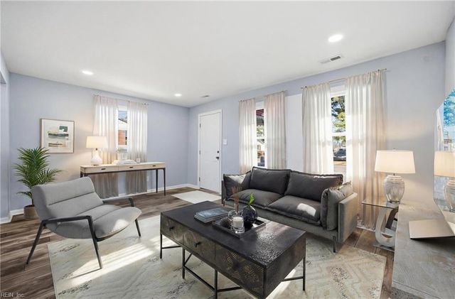 20 Neville ST, Portsmouth, VA 23701