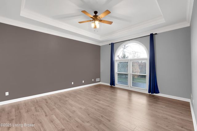 1708 Mahogany Run Dr, La Grange, KY 40031