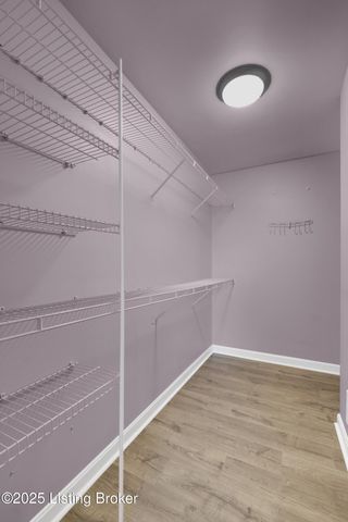 1708 Mahogany Run Dr, La Grange, KY 40031