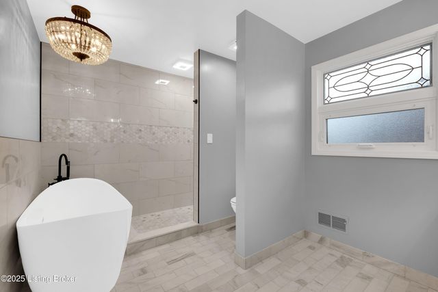 1708 Mahogany Run Dr, La Grange, KY 40031