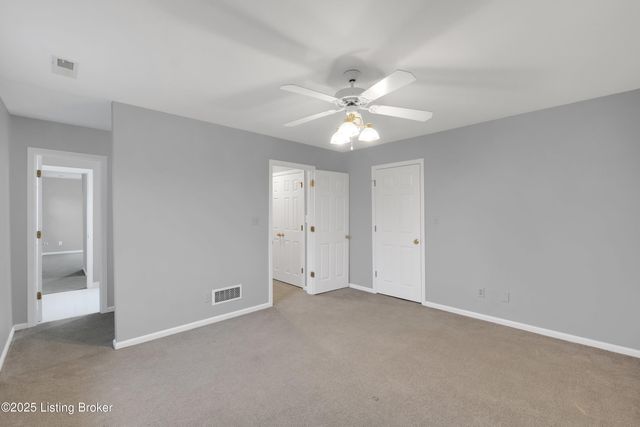 1708 Mahogany Run Dr, La Grange, KY 40031