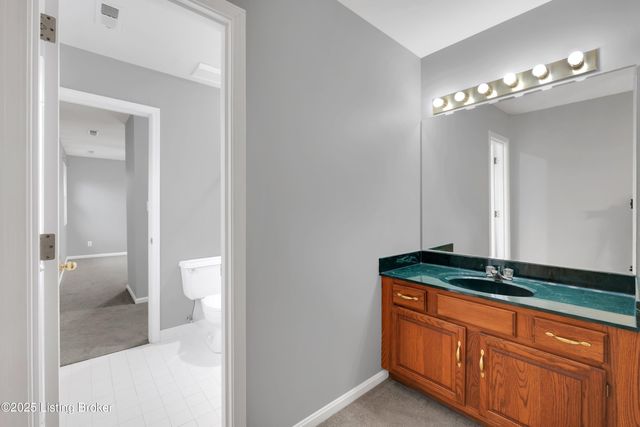 1708 Mahogany Run Dr, La Grange, KY 40031