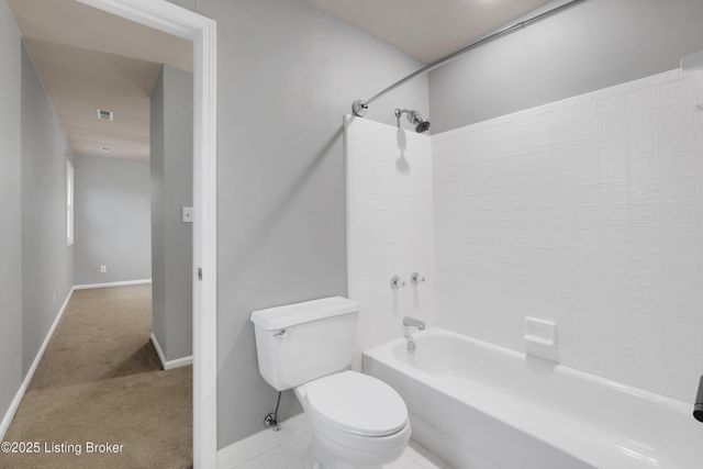 1708 Mahogany Run Dr, La Grange, KY 40031