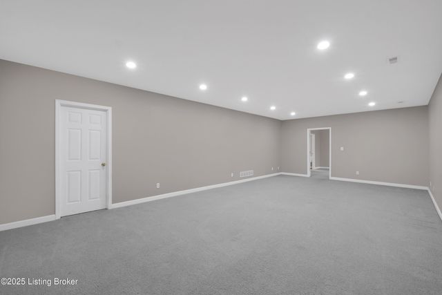 1708 Mahogany Run Dr, La Grange, KY 40031