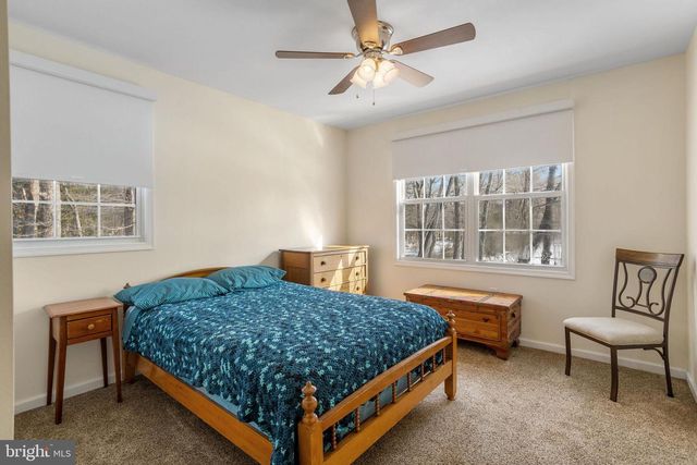 270 MOUNT LAUREL RD, Mount Laurel, NJ 08054