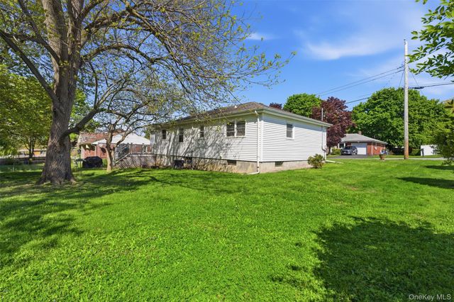 23 Stori Road, Newburgh, NY 12550