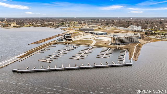 901 Adelaide Circle 406, Muskegon, MI 49441