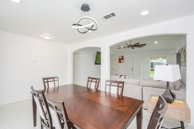 11510 Leader Street, Houston, TX 77072