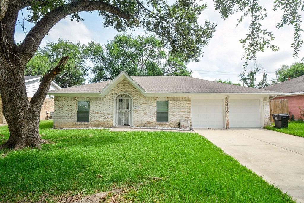 11510 Leader Street, Houston, TX 77072